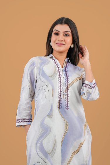 Abstract Patterned Collared Short Dress