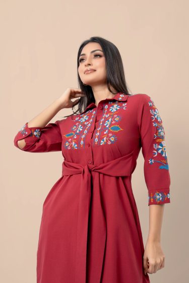 Embroidered Waist Tie-Up Detail Midi Shirt Dress