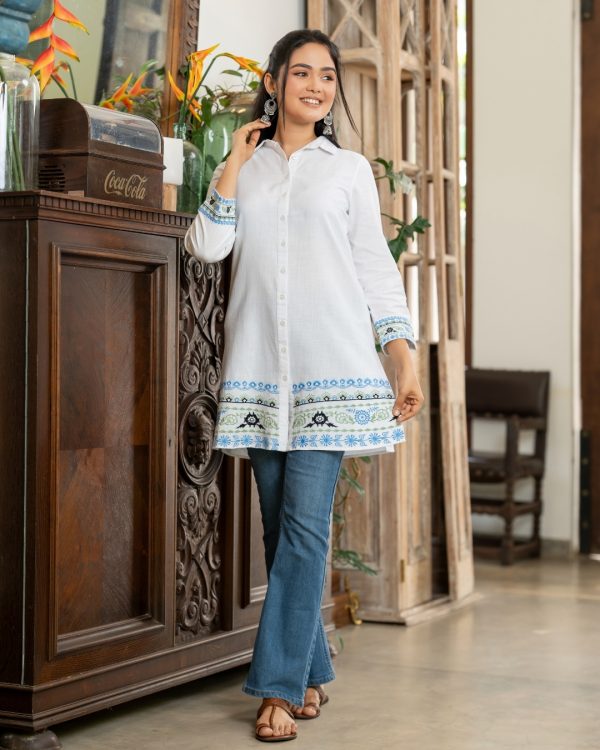 Embroidery Detail Button-Down Kurta Top - Image 3