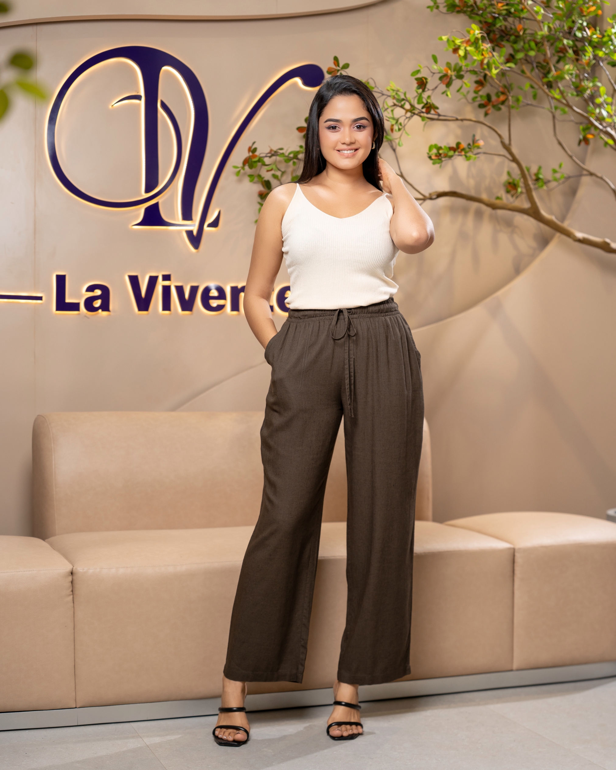 Wide Leg Linen Pant - Image 2