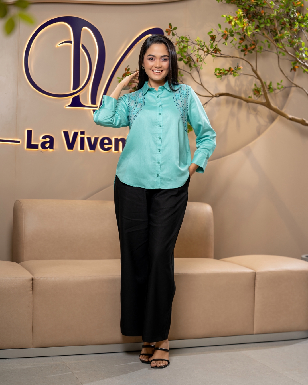 Floral Embroidery Detail Shirt Blouse - Image 5