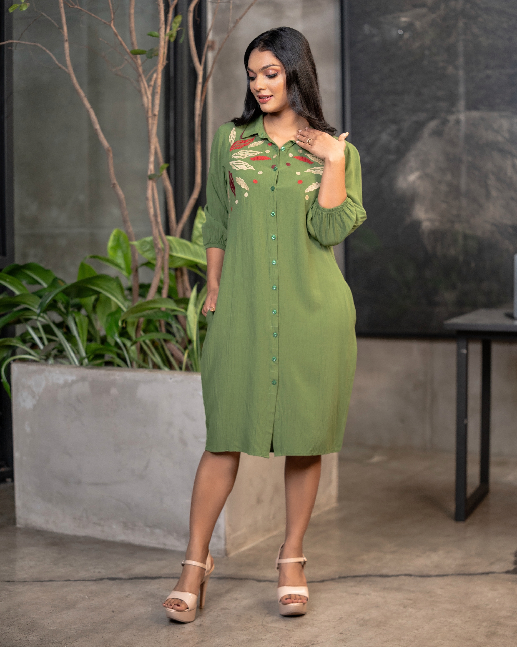 Embroidery Detail Short Shirt Dress - Image 5