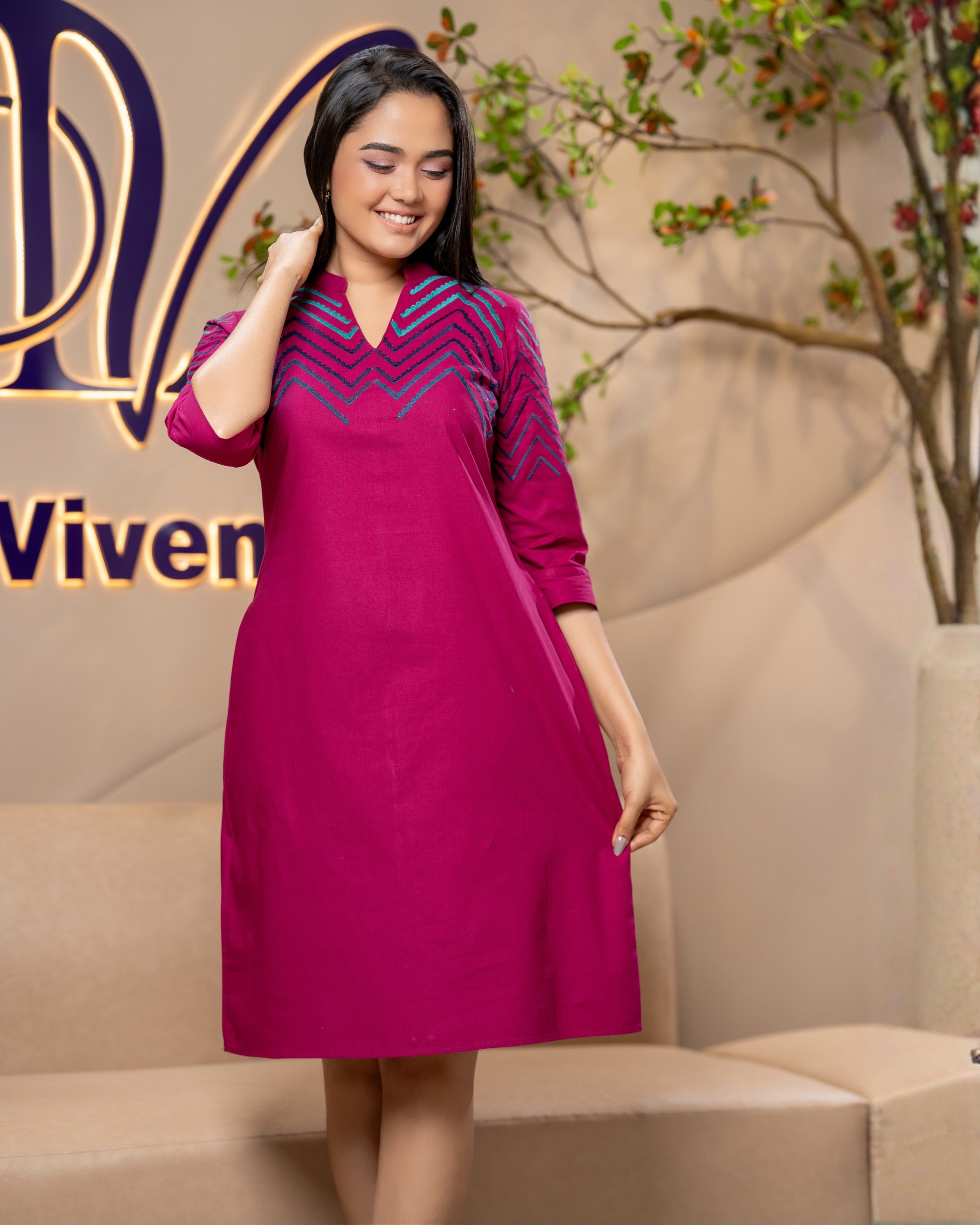 Zigzag Embroidery Detail Chinese Collared Short Dress - Image 2