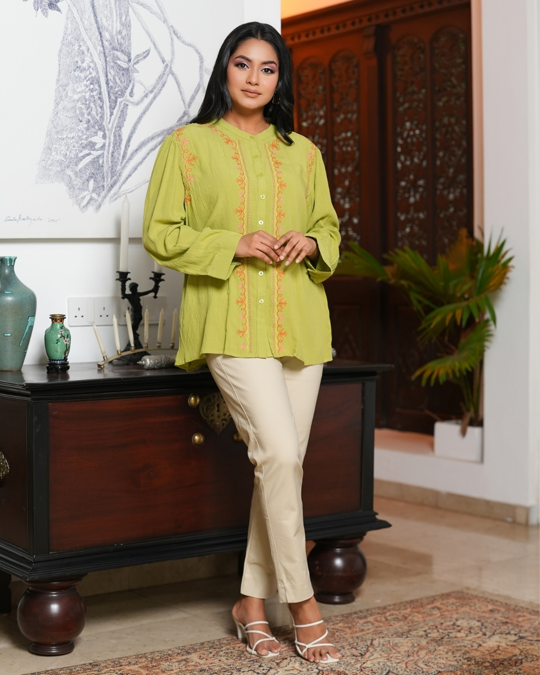 Gathered Long Sleeve Chinese Collar Embroidery Top - Image 5