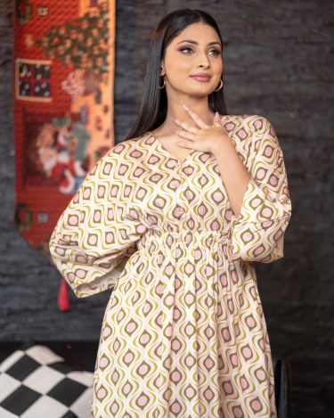 Geometric Patterned Maggie Sleeve Short Dress