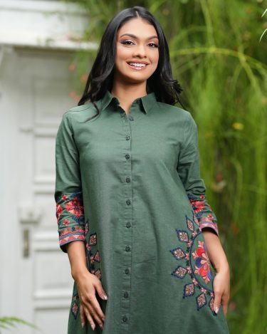 Embroidery Detail Relaxed Fit Midi Shirt Dress