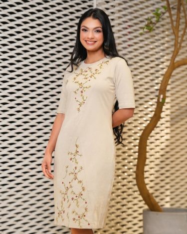 Floral Embroidery Detail Short T-Shirt Dress