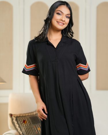 ZigZag Embroidery Detail Lapel Polo Short Dress