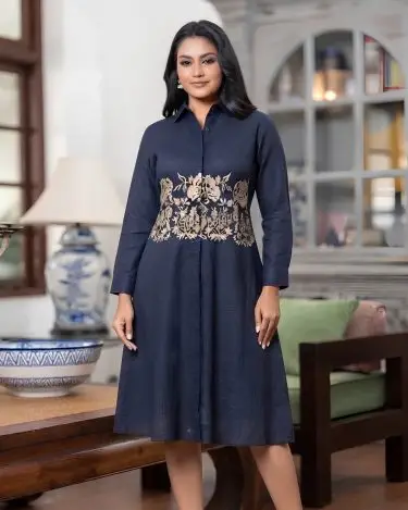 The Sapphire Mid Wait Embroidered Short Shirt Dress